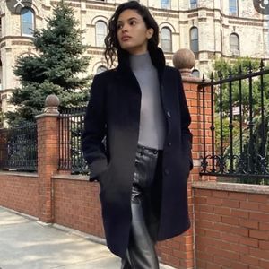 Aritzia - Wilfred Cocoon Wool Coat (tailored) - size M